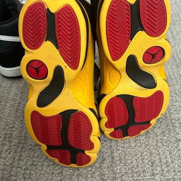 Nike Jordan’s Size 2. Used but in great condition. - Picture 4 of 4